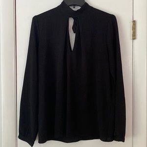 Black Keyhole Dressy Top - Medium